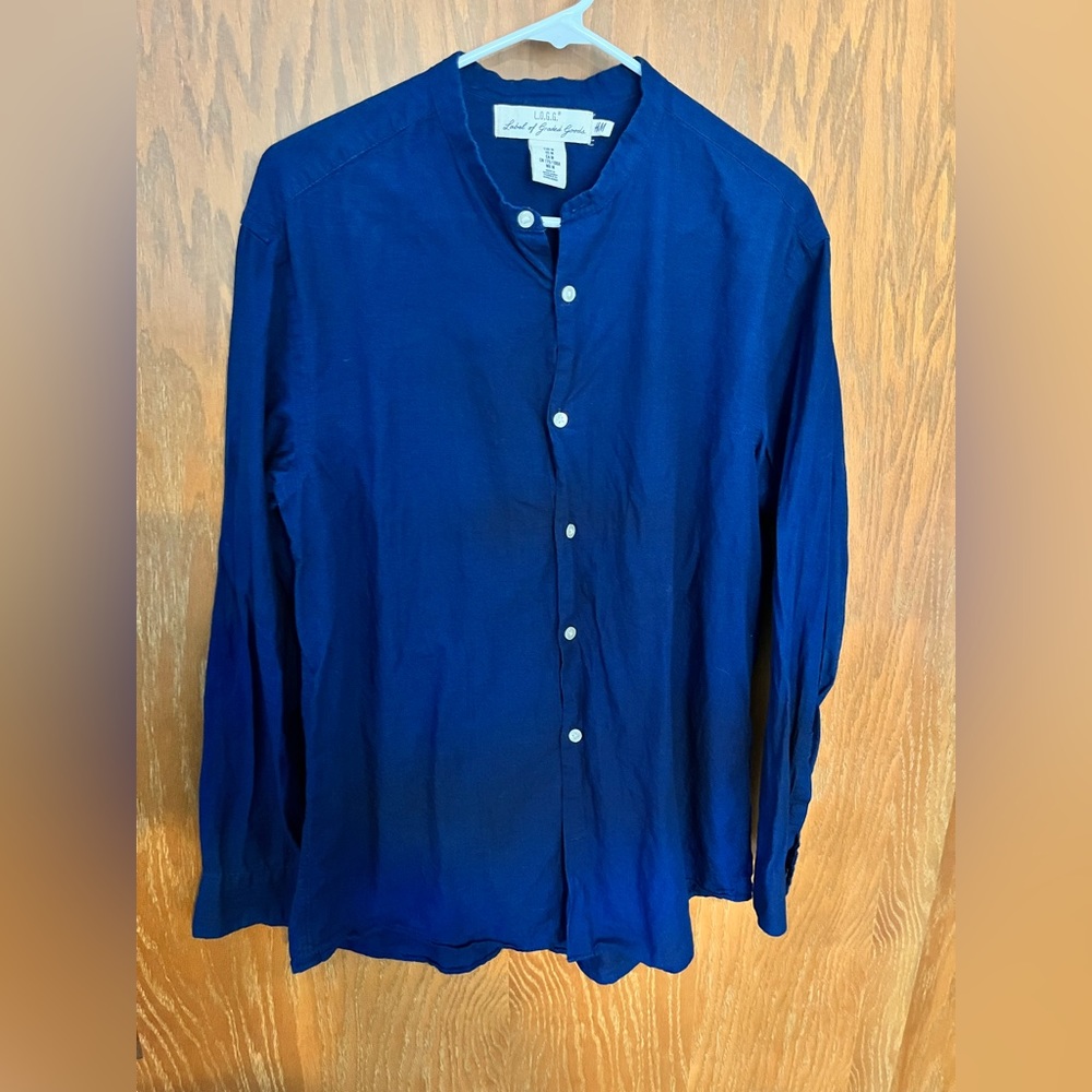 Men’s band collar shirt